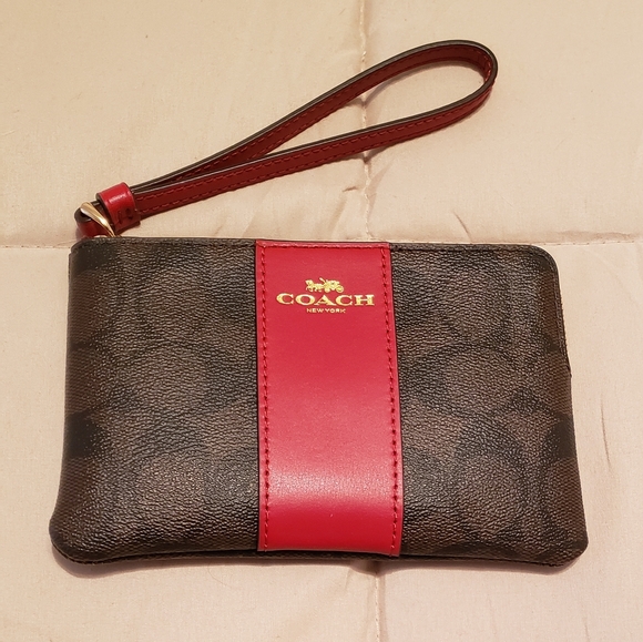 Coach Corner Zip Wristlet Signature Canvas Color Brown/1941 Red - Picture 3 of 12